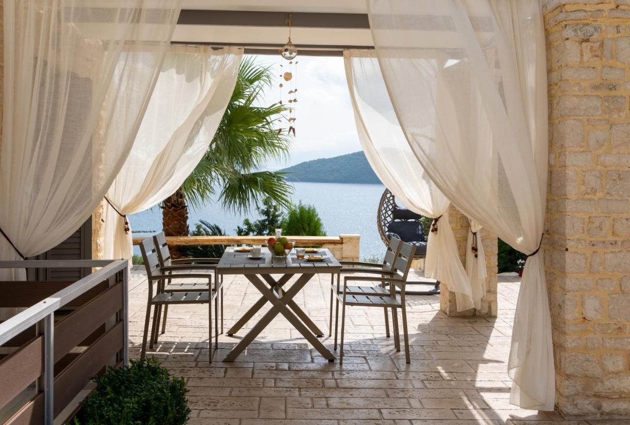 Ionian Diamond Villas มิกรอส ยาลอส ภายนอก รูปภาพ