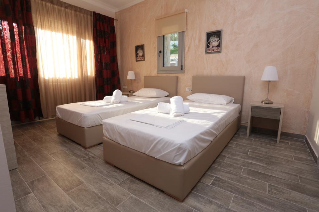 Ionian Diamond Villas มิกรอส ยาลอส ภายนอก รูปภาพ
